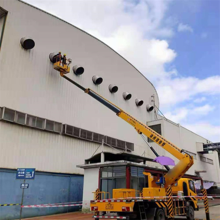 涡阳县高空作业车出租服务：专业广告牌安装解决方案