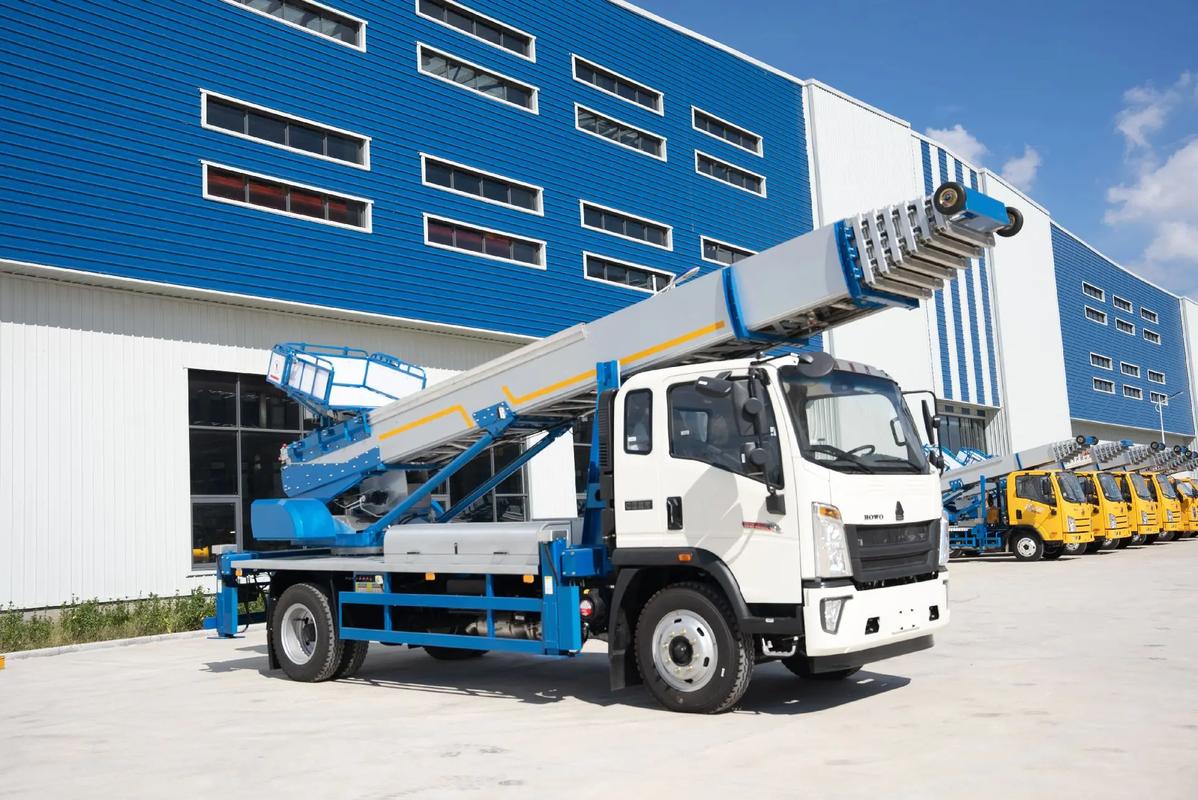 涡阳县出租云梯车高空作业车 建筑垃圾搬运